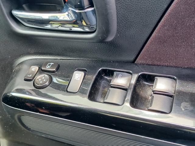 ワゴンRスティングレーハイブリッド(HYBRID) X