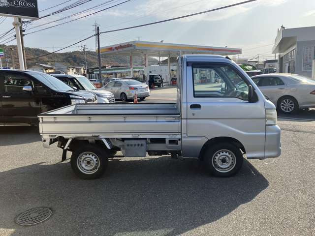 ���Ђ̓W���Ԃ͑S�ԁA��O�ҋ@�ւɂČ����ς݂ł�!!���v�E���[�^�[��ₗ�����،�����܂���B�ǎ��ȁA���Ԃ݂̂���葵���Ă���܂�!!���C�y�ɂ��⍇���������܂�!!