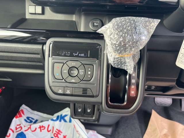 新車得別価格でお好きな色グレードオーダー可能9インチ全方位ナビTVセーフティサポートレーダークルーズ左右パワスラステアリングヒーターF左右シートヒーターミラーヒーターR席オットマンシートLEDヘッド