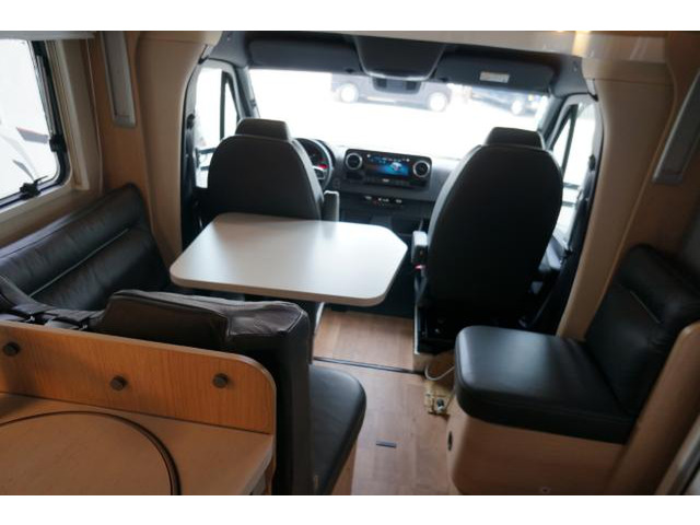 /その他 メルセデス・ベンツ