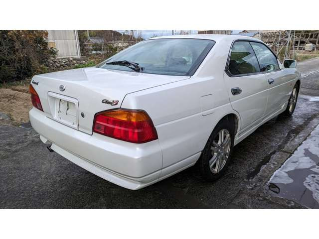 ローレル2.0 クラブS