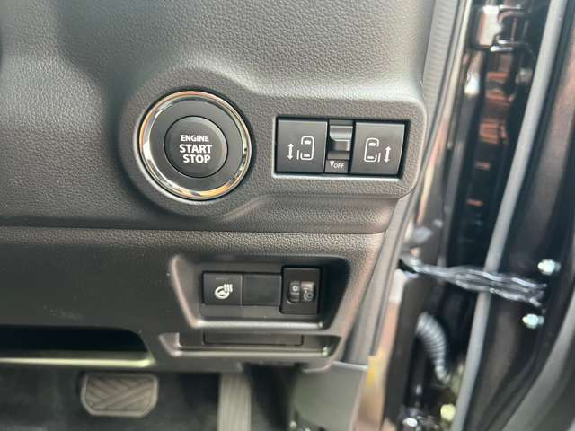 新車得別価格でお好きな色グレードオーダー可能9インチ全方位ナビTVセーフティサポートレーダークルーズ左右パワスラステアリングヒーターF左右シートヒーターミラーヒーターR席オットマンシートLEDヘッド