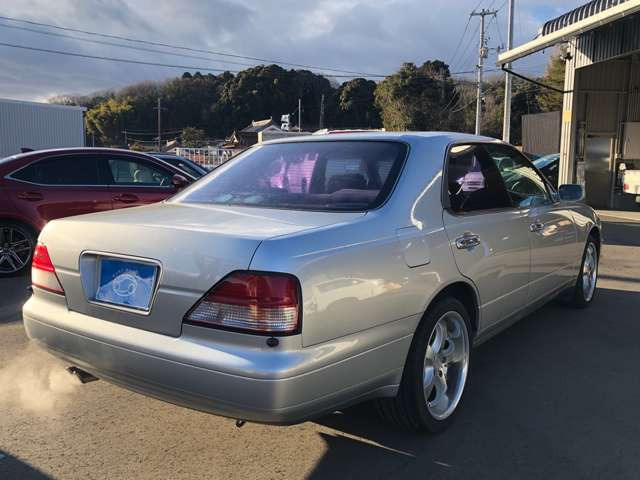 �L�������L���s�̗΂Ɉ͂܂ꂽ���X�ł��B�݌ɐ���400��ȏ�Ɠ��L���s�ŏ��!!�ԃ}�j�A�̉z�q��������������̖��̒��ÎԔ̔����n�߂�7�N�ڂɂȂ�܂���!�A�b�g�z�[���Ȃ��X�ł�����R���b���܂��傤^^