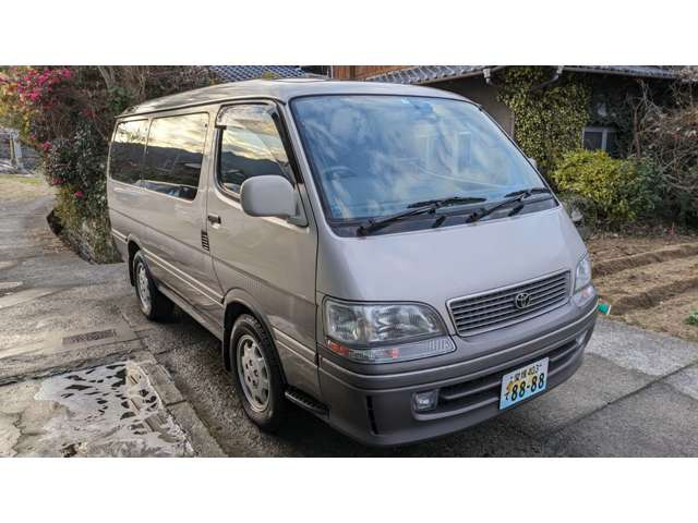 ハイエース3.0 スーパーカスタムGエクセレントパッケージ トリプルムーンルーフ ディーゼル