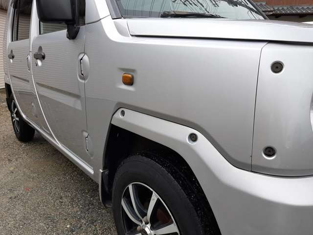 �f�ڎʐ^�ȊO�̎ʐ^���������܂�!���ڂ������ʐ^�������ɎB�蒼�����Ƃ��\�ł��̂ŁA���C�y�ɂ��\���t��������!