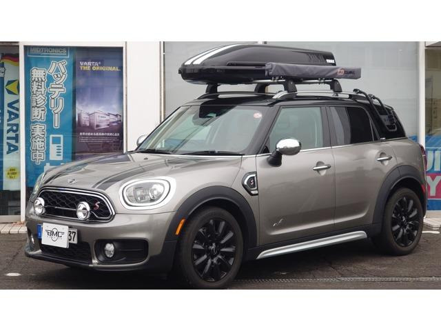 ミニクロスオーバークーパー SD オール4 4WD