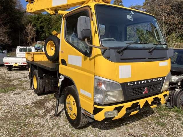 キャンター高所作業車