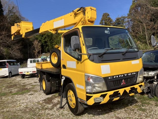 キャンター高所作業車
