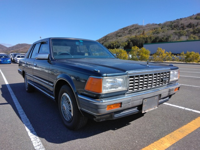 セドリックセダン2.0 ブロアム