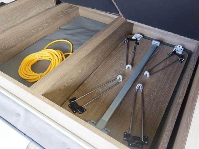 �����A�N�Z�X���R�z�����R���C���^�[���15�����d�Ԃł��z���̍ۂ́AJR���R�w�܂ł��}���ɂ�����܂�����