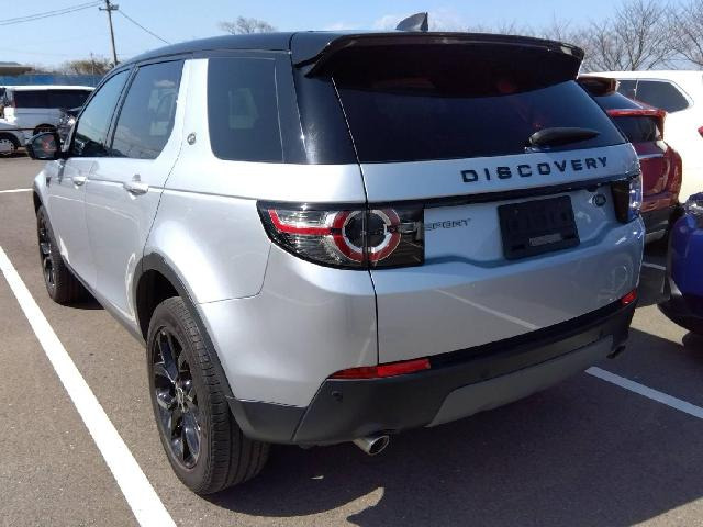 ディスカバリースポーツSE 2.0L D180 5+2シートパック ディーゼル 4WD