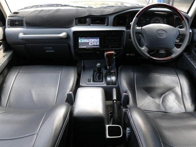 ランドクルーザー804.5 VXリミテッド 4WD