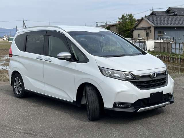 フリード+1.5 クロスター ホンダセンシング