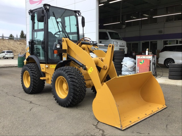 CATホイールローダー