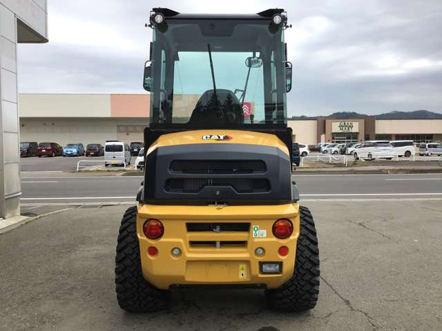 CATホイールローダー