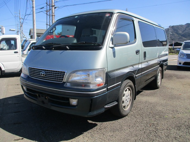 ハイエース3.0 スーパーカスタム セミミドルルーフ ディーゼル