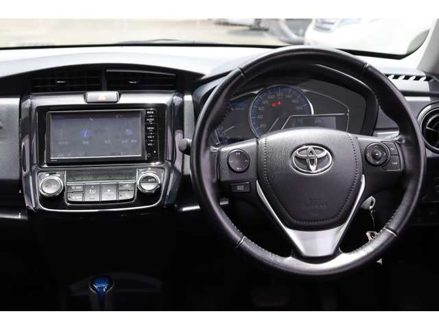 カローラアクシオ1.5 ハイブリッド G