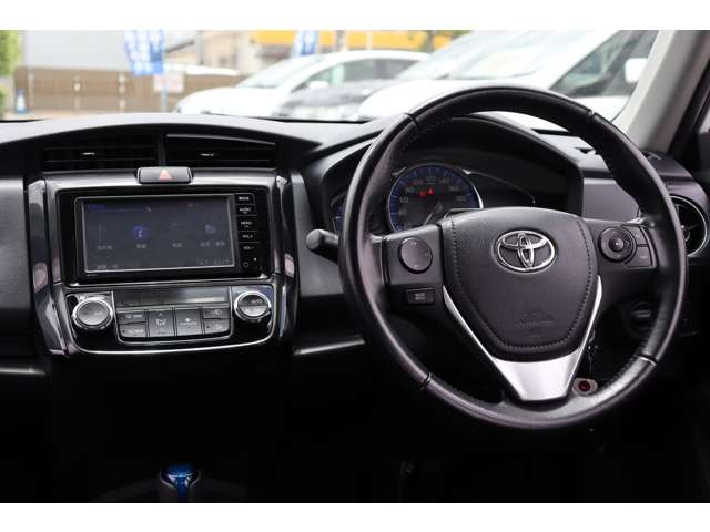 カローラアクシオ1.5 ハイブリッド G