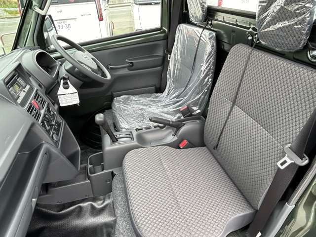 ���̓x�̓I�[�g�T���[���H�R�̍݌ɎԂ����������������肪�Ƃ��������܂��B�����̂��q�l�ɂ��x�����������n��41�N���}���܂����B���ꂩ��������̊F�l�Ɏx������������悤���Ԃ����͂����܂��B