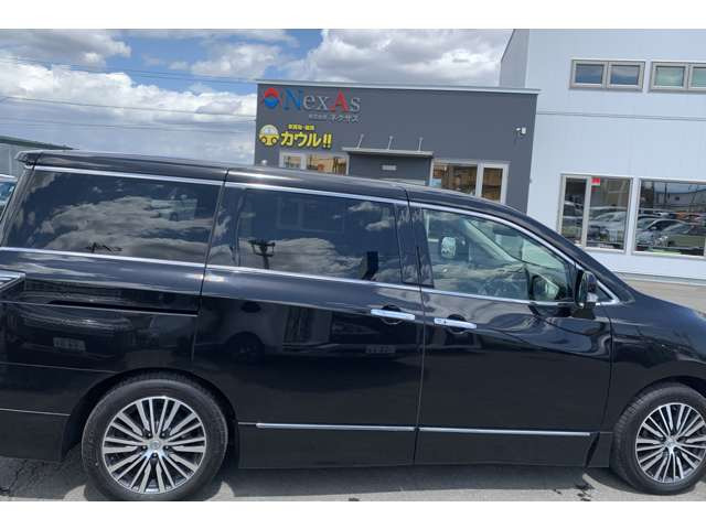 現状販売 日産エルグランド 4WD! 走行5万キロ（日産 エルグランド 2.5  