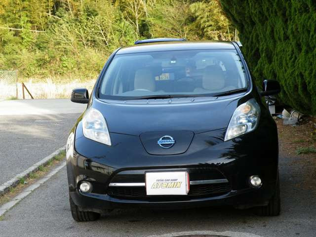 ���X�ł́A���Ѓg���[���[�őS���̃I�[�g�I�[�N�V�����E�̔��X���ꊇ���t���s���Ă���ǎ��Ȕ���Ԃ������������܂�!���q�l���������Ē����邨���ȉ��i�E�i���ɒ��킵�Ă���܂��̂Ő����x���A��������!!