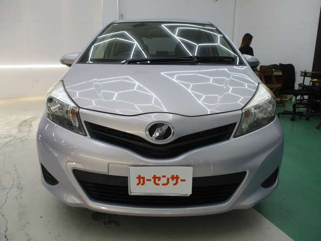 ヴィッツ1.3 F スマイルエディション