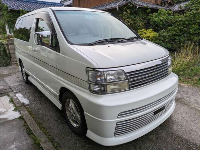 エルグランド3.3 ライダー 4WD
