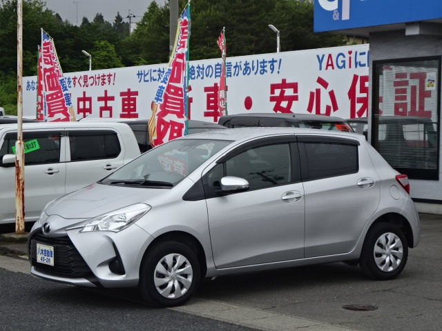 ヴィッツ1.3 F 4WD