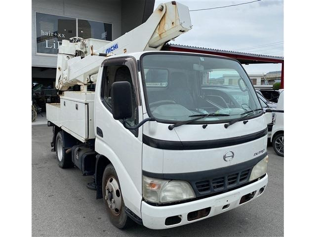 デュトロ高所作業車