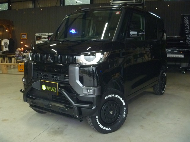 デリカミニT プレミアム 4WD