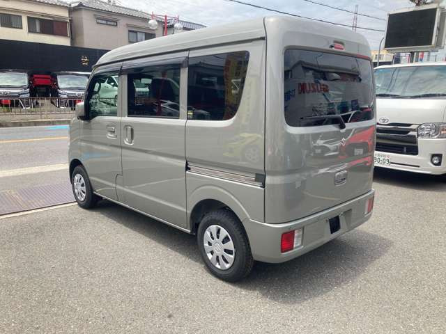 �V����CVT�̗̍p�ŗD�ꂽ�R�������!���S�����t�ň��S�A�y�������s�ł��܂�!�L�������͑��ʂȉו��̐ύڂ��\!�V�[�g�A�����W�ł��g�p�V�[���L����܂�!���d������v���C�x�[�g�܂ŋ��������ɂȂ邨�Ԃł�!