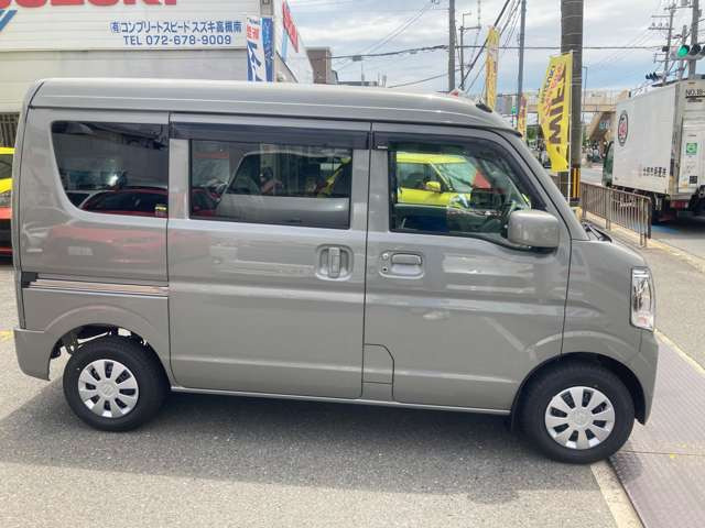 �V����CVT�̗̍p�ŗD�ꂽ�R�������!���S�����t�ň��S�A�y�������s�ł��܂�!�L�������͑��ʂȉו��̐ύڂ��\!�V�[�g�A�����W�ł��g�p�V�[���L����܂�!���d������v���C�x�[�g�܂ŋ��������ɂȂ邨�Ԃł�!