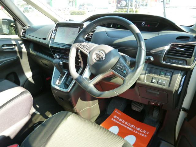 セレナ2.0 ハイウェイスター Vセレクション