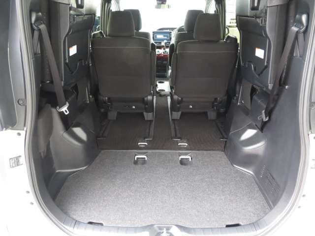 �V�[�g��O�Ɉړ�����΂���ȂɍL���Ȃ�܂�!
