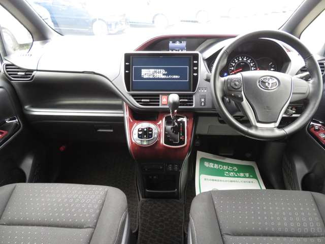 ヴォクシー2.0 V