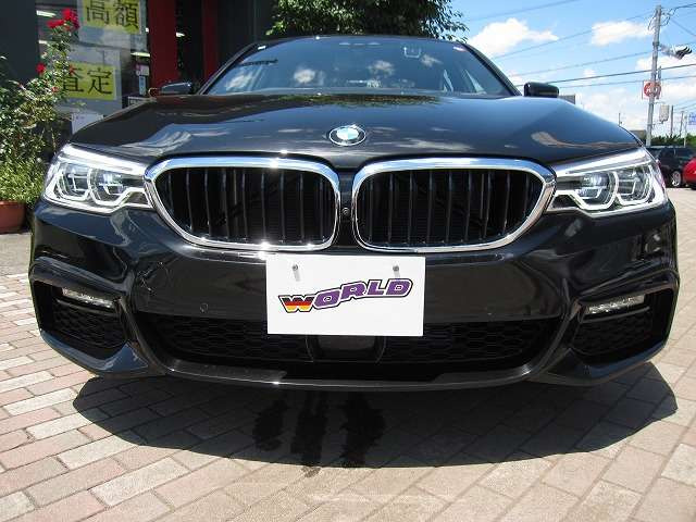 5シリーズセダン523d xドライブ Mスピリット 4WD