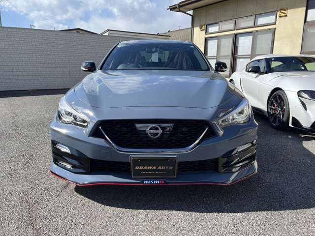 スカイライン3.0 NISMO RECAROシート+カーボン製フィニッシャー