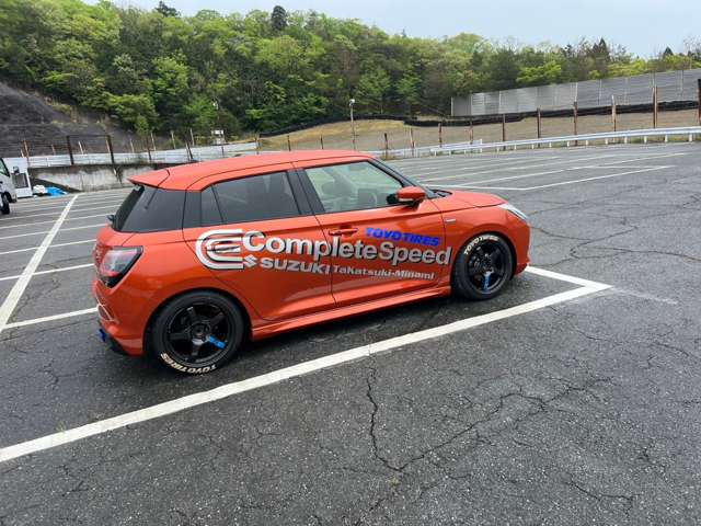 �[�Ԍシ���ɑ��U�`���[��!REVSPEED�f�ڍ�!�G���W����~�b�V�����͂��̂܂܁A�X�C�X�|�̃I���W�i���ԍ����𗬗p�B�}�t���[�����Ŕr�C����UP!�d�オ��͔��Ɋy�������!�X�ܓW����!�����X���҂����Ă���܂�!