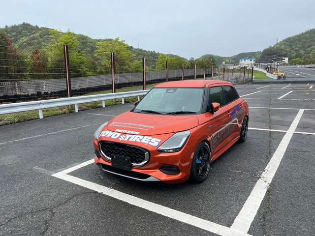 �[�Ԍシ���ɑ��U�`���[��!REVSPEED�f�ڍ�!�G���W����~�b�V�����͂��̂܂܁A�X�C�X�|�̃I���W�i���ԍ����𗬗p�B�}�t���[�����Ŕr�C����UP!�d�オ��͔��Ɋy�������!�X�ܓW����!�����X���҂����Ă���܂�!