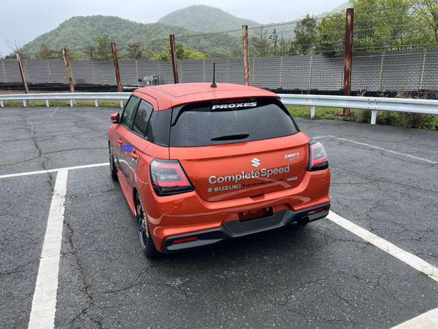 �[�Ԍシ���ɑ��U�`���[��!REVSPEED�f�ڍ�!�G���W����~�b�V�����͂��̂܂܁A�X�C�X�|�̃I���W�i���ԍ����𗬗p�B�}�t���[�����Ŕr�C����UP!�d�オ��͔��Ɋy�������!�X�ܓW����!�����X���҂����Ă���܂�!