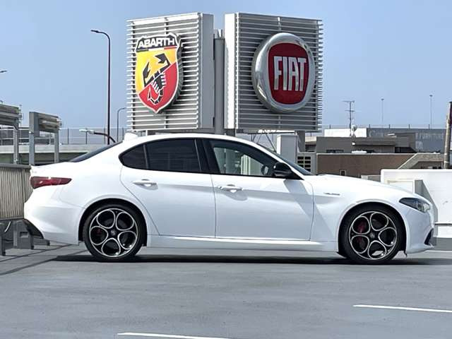 ジュリア2.0 ターボ ヴェローチェ