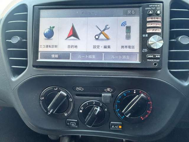 スリークロス滋賀店は総在庫200台以上展示!お客様のお気に入りの1台がきっと見つかります!軽自動車、普通車、キャンピングカーに福祉車両まで店頭に無い在庫もお探しできます♪お気軽にご来店ください!