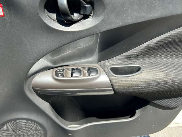 スリークロス滋賀店は自社の大型整備工場と提携しております!御購入後の修理・車検等のアフタフォローも充実です!