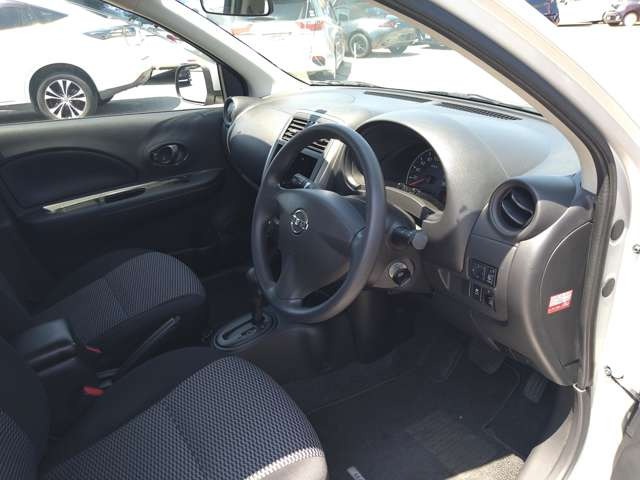 ���J�[�i�r�A�A���~�z�C�[���AHID���C�g���̃J�[�p�i��������舵���Ă��܂�������]������΂��Ђ����k����������