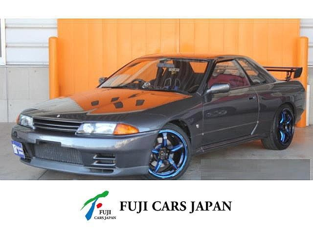 スカイラインGT-R(日産) 2.6 4WD　HKS車高調 18インチAW 社外マフラー 中古車画像