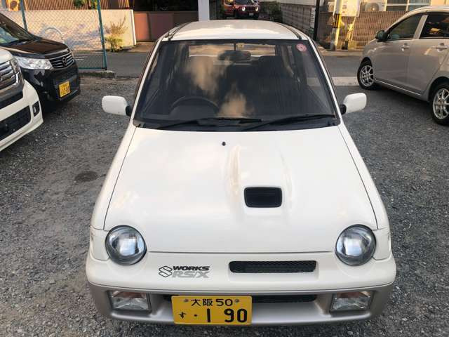 全国どこでも納車可能です!格安陸送で承りますので、お気軽にお問い合わせ下さい!(例:大阪から沖縄まで5.0万円)