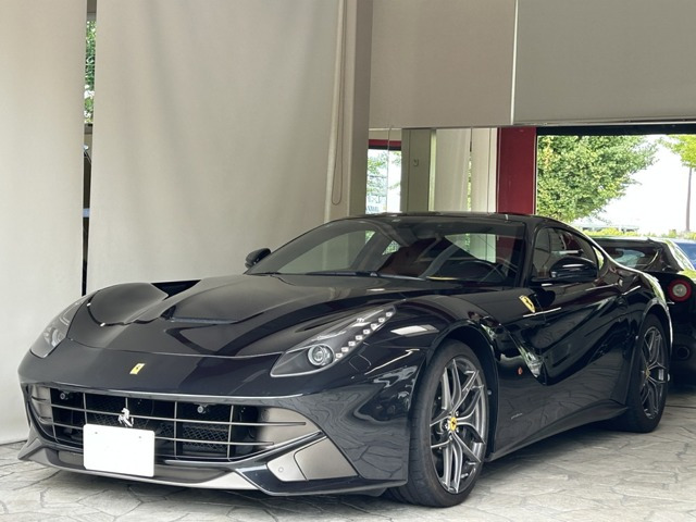 F12ベルリネッタ(フェラーリ) F1 DCT　各所カーボンパーツ フロントリフティング 中古車画像