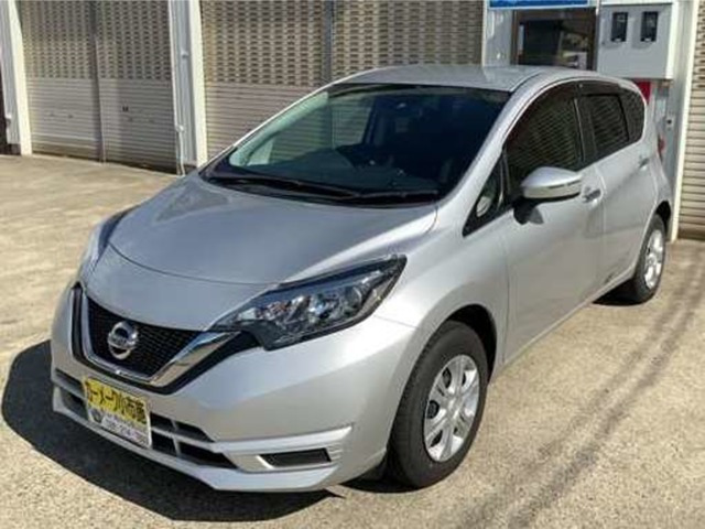 ノート1.2 X FOUR 4WD