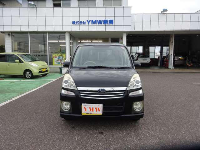 ステラカスタムR アイボリーセレクション 4WD