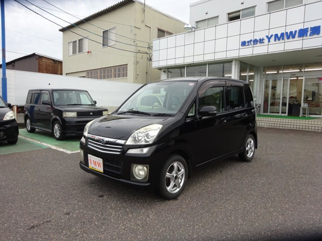 ステラカスタムR アイボリーセレクション 4WD